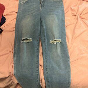 Skinny ripped jeans